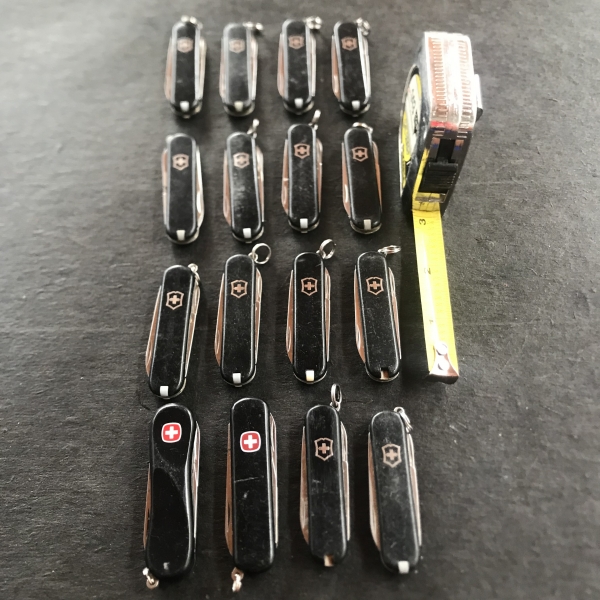 Lot of 16 58mm Swiss Army Knives / Pocket Knives from Victorinox Tinker