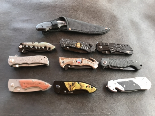 Lot of 12 Various Pocketknives