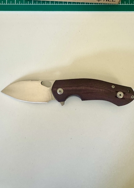 Giant Mouse ACE Biblio - Burgundy Canva Micarta, M390