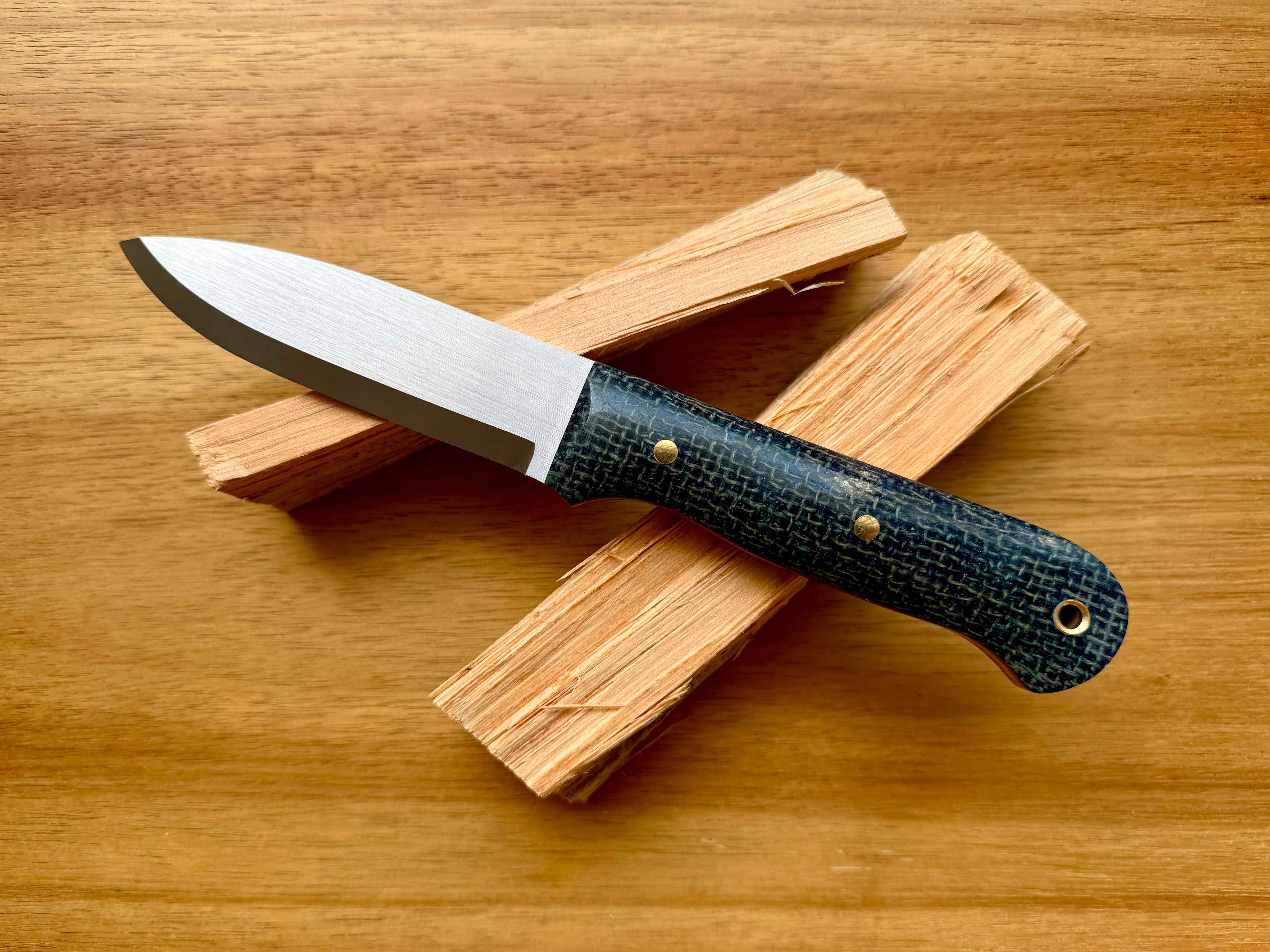 Bushcraft Knife. Scandi grind. Handcrafted. AEB-L Steel. 61 HRC Cryo ...