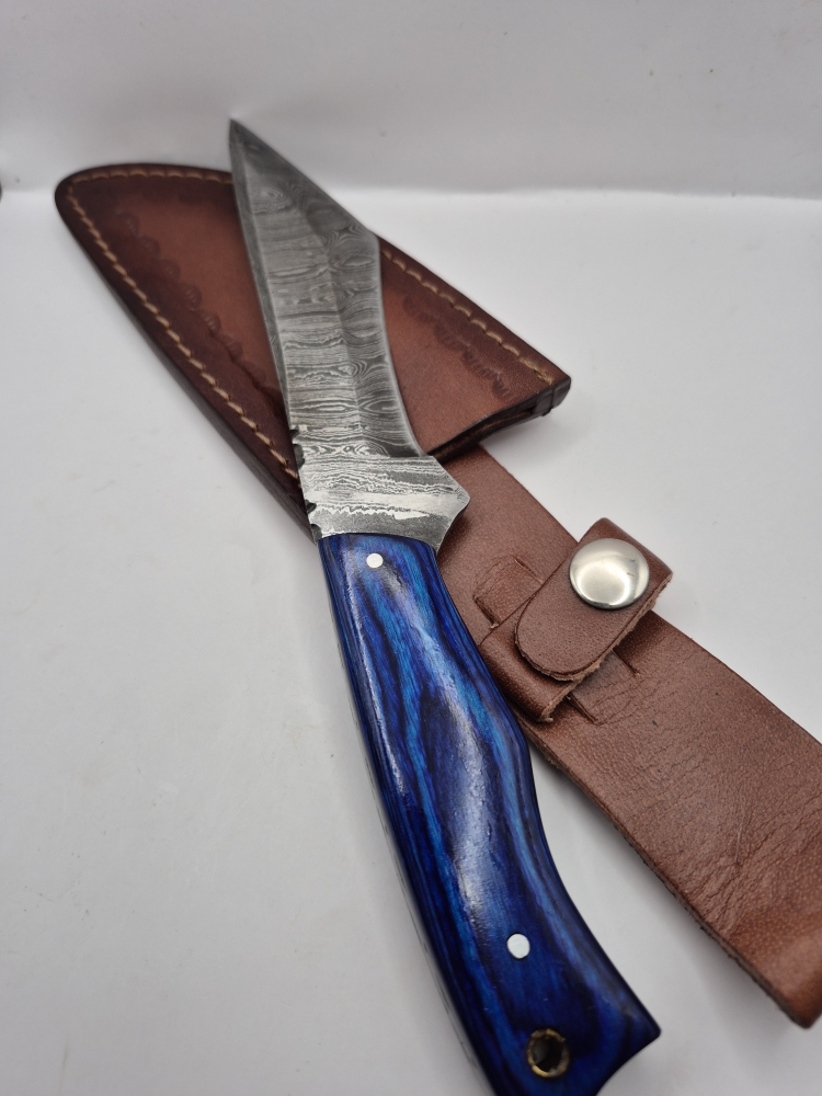 NEW!!! Handmade Damascus Steel Collector Knife – Blue Wooden Handle with Sheath