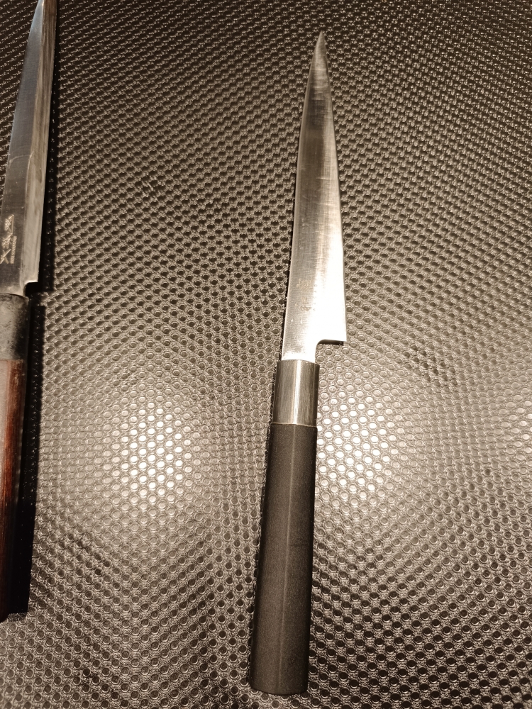 Set completo di coltelli da cucina.