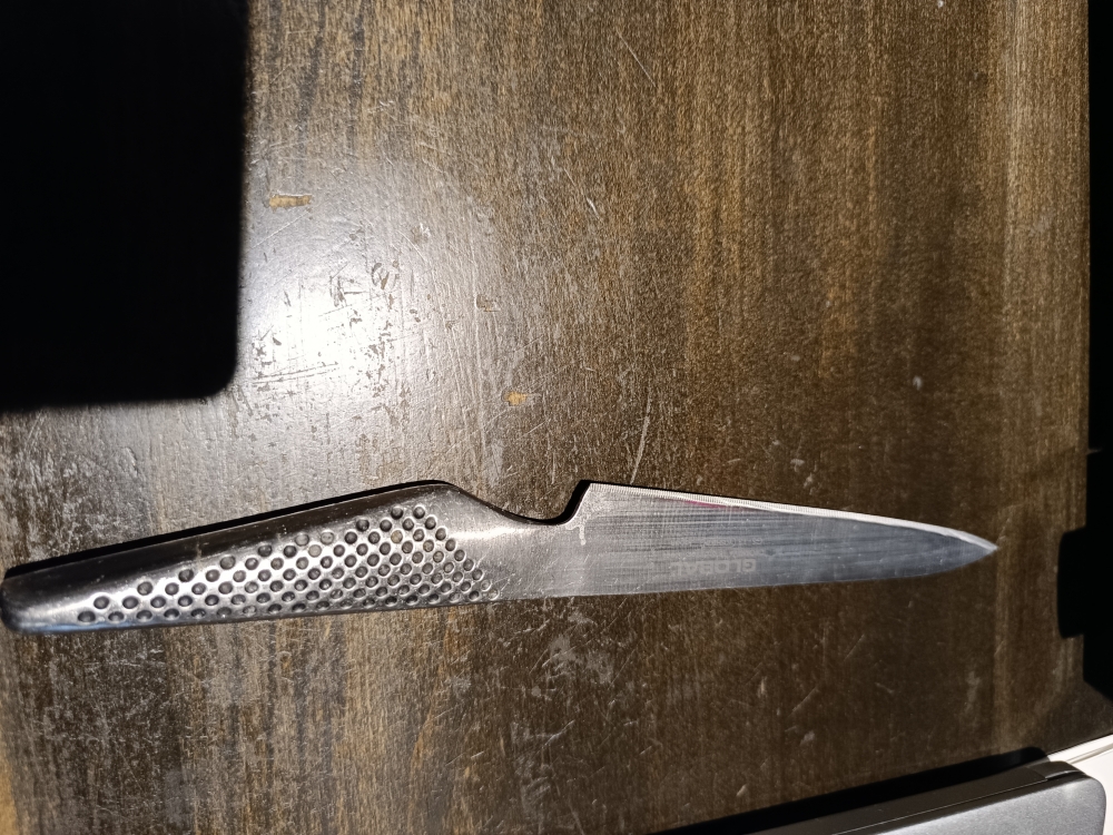 Set completo di coltelli da cucina.