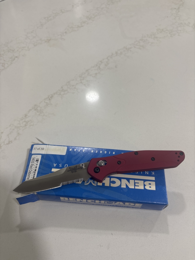 Benchmade 940S Red Osborne, Axis