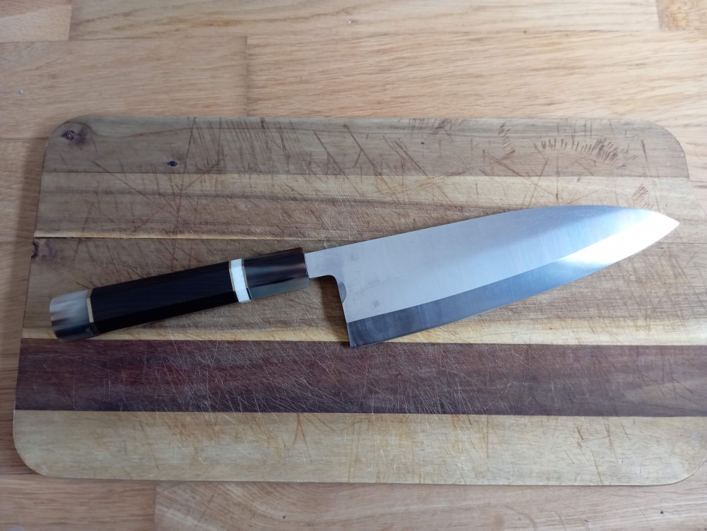 Deba 1 (buffalo horn handle)