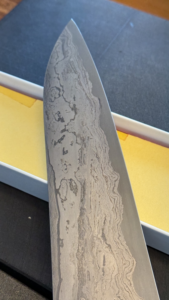 Nigara Hamono Tamahanage gyuto