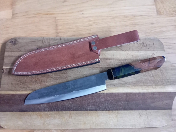 santoku (kind off) with leather cover