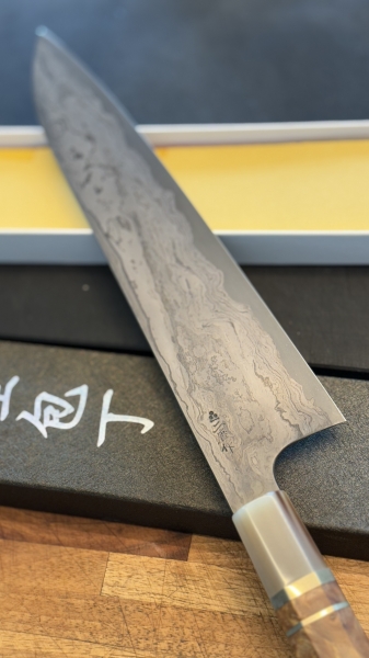 Nigara Hamono Tamahanage gyuto