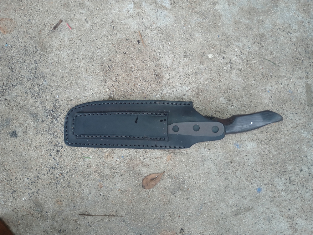 Vintage Larry Harley Heavy Duty Handheld and Smaller Throw knife