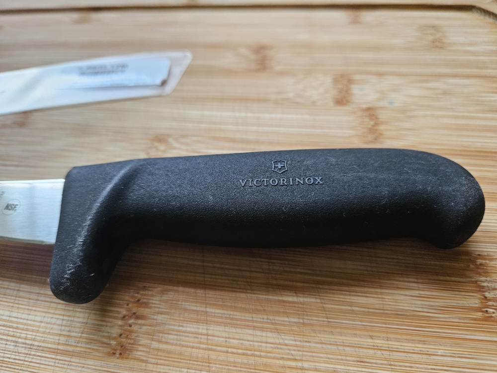 Victorinox 5.6603.12 M Boning knife 