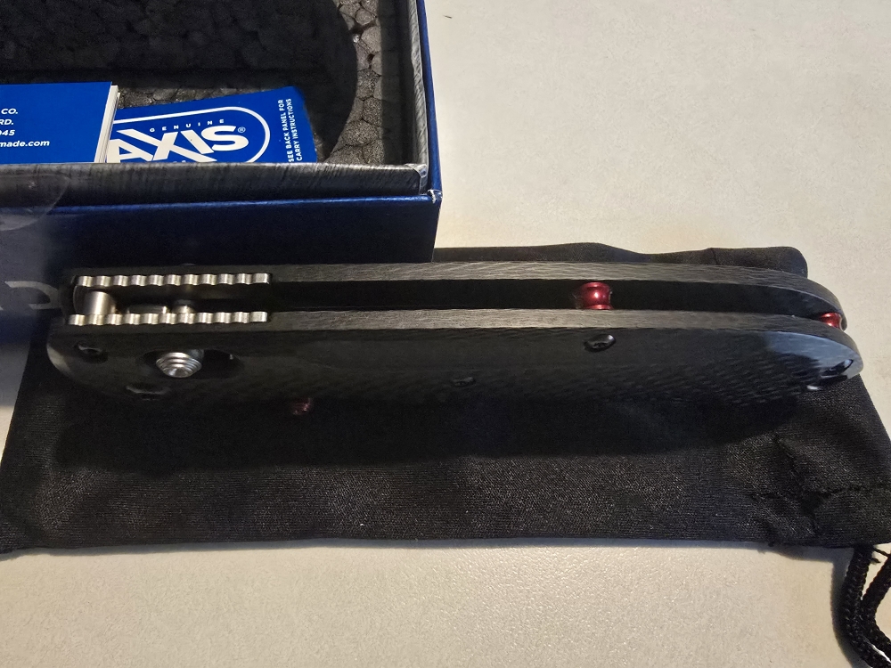 Benchmade Freek - Carbon fiber