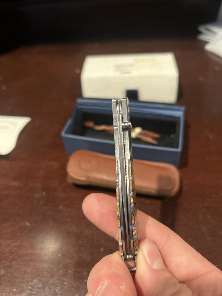 William Henry B05 Safari limited edition