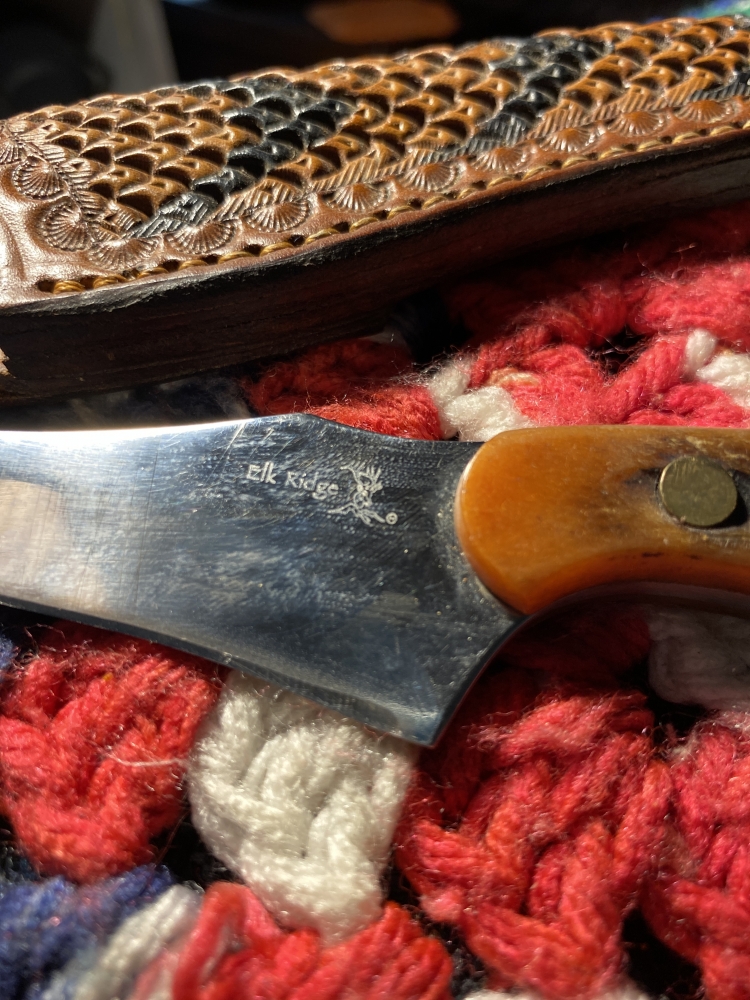 Elk Ridge straight blade 