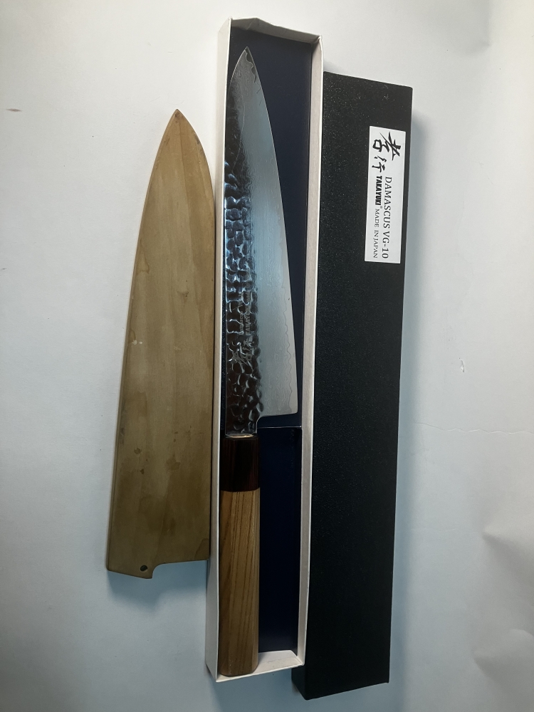 Sakai Takayuki VG10 33 Layer Hammered Damascus 210mm Gyuto Japanese Knife w/ American Cherry Handle