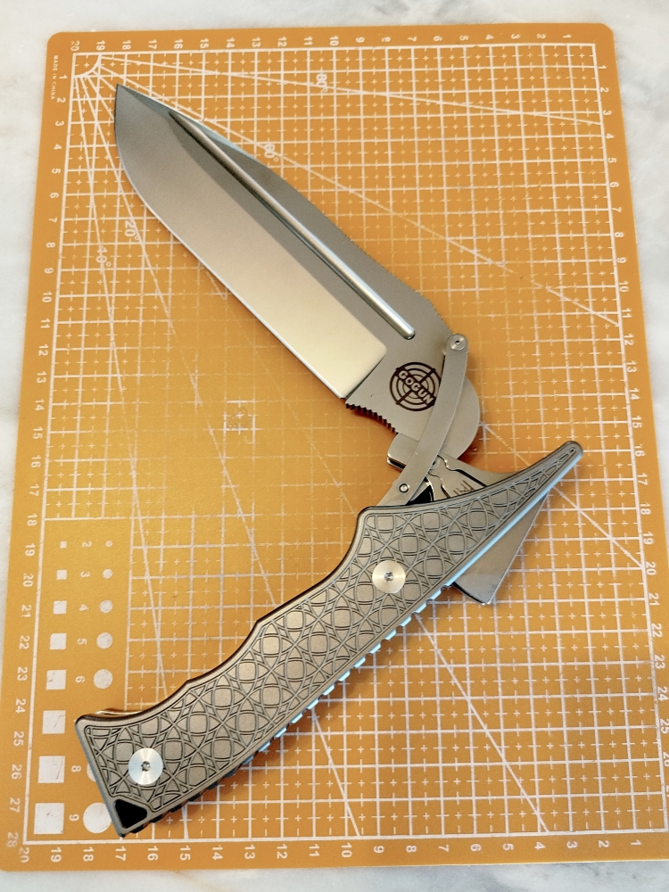 Valhalla V2 - Collector's knife from Midgard's Messer and GoGun Limited Edition: 2000 pcs