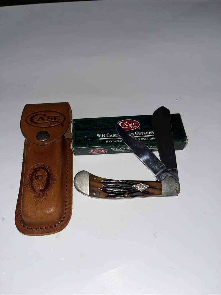 2008 CASE  7944 62100 SS AMBER BONE WORM GROOVE LARGE SADDLEHORN