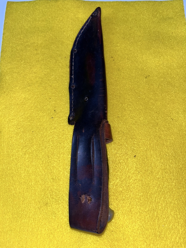 RARE VINTAGE CATTARAUGUS FIXED BLADE KNIFE W/ SHEATH. MADE IN USA!