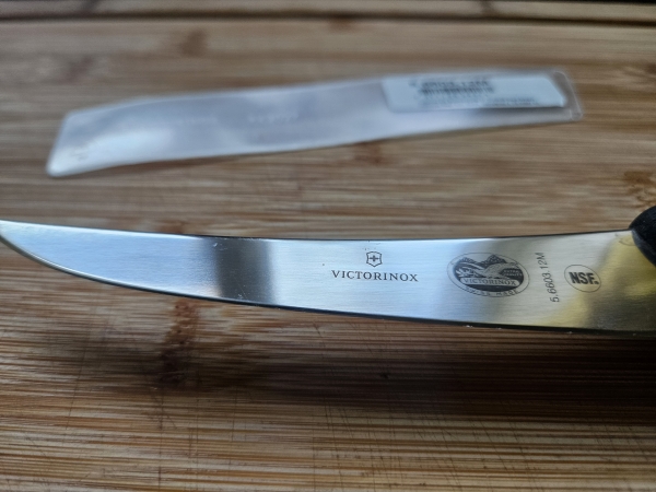 Victorinox 5.6603.12 M Boning knife 
