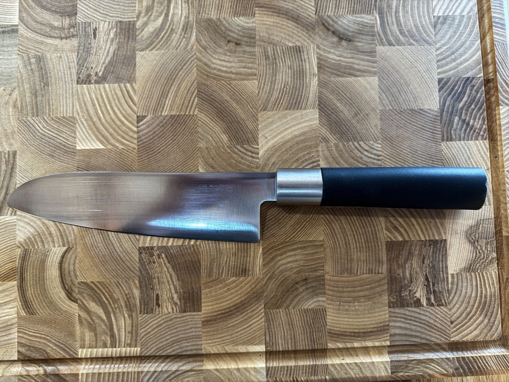 Kai Wasabi Black Santoku