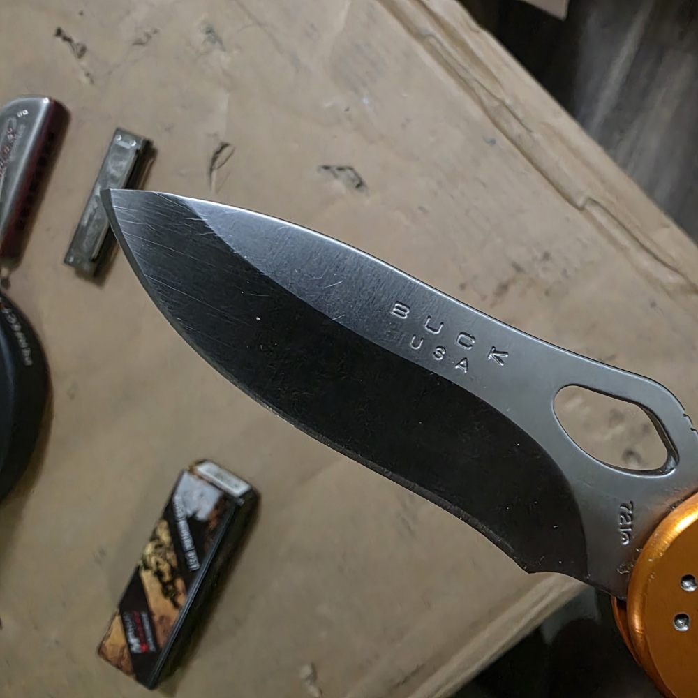 Buck 721 Slimline SpitFire Folding Knife