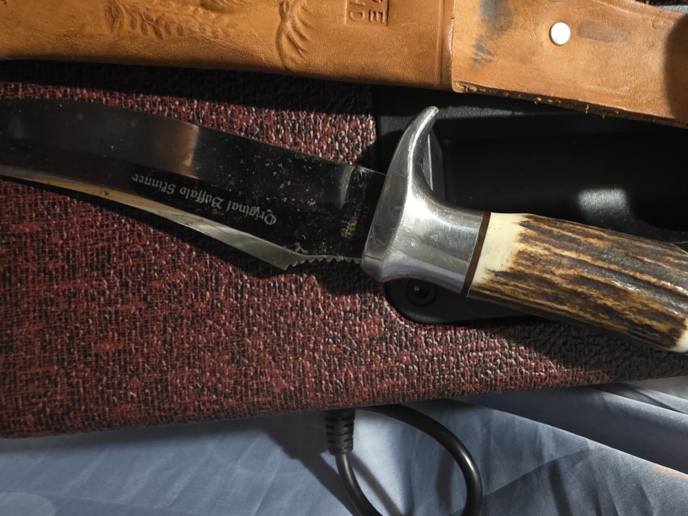 Vintage 1950's Solingen, Germany Edge Brand Stainless Stag Bone Handle Buffalo Skinner 4.25\" Fixed Blade