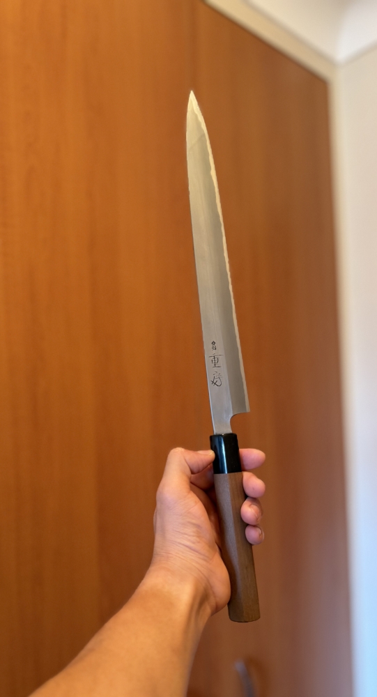 Shigefusa Kasumi Yanagiba 300mm and Kitaoka White 1 Damascus Deba 180mm