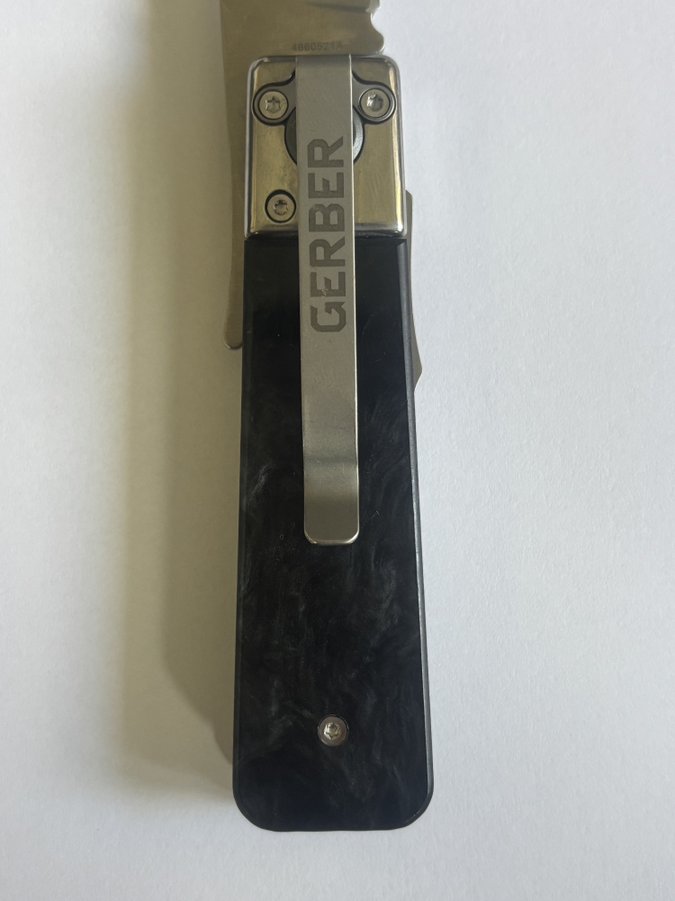 Gerber Quadrant 4660521A – Satin Wharncliffe Blade / Marbled Handle (Excellent Condition)