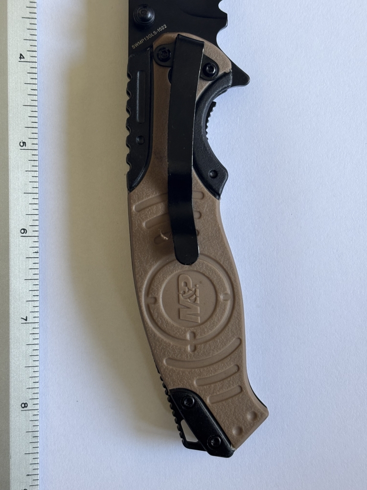 Smith & Wesson M&P SWMP13GLS-1022 — Tan Handle, Partially Serrated Black Blade, Liner Lock