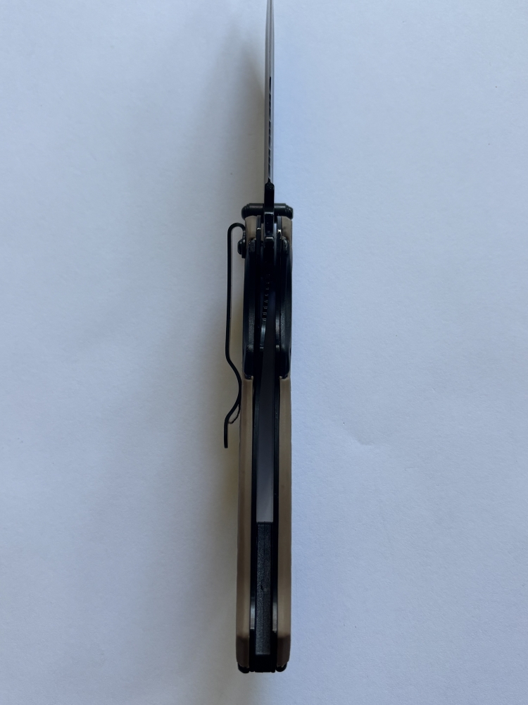 Smith & Wesson M&P SWMP13GLS-1022 — Tan Handle, Partially Serrated Black Blade, Liner Lock