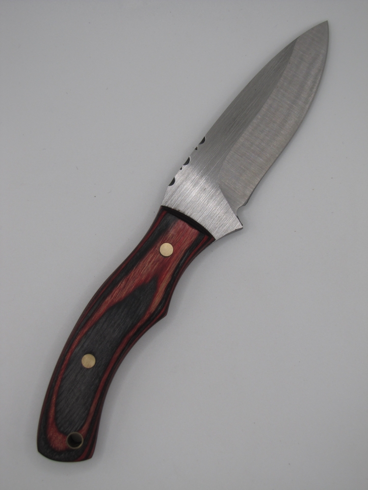 drop point utility knife 1095 high carbon steel with a red an black dymalux handle