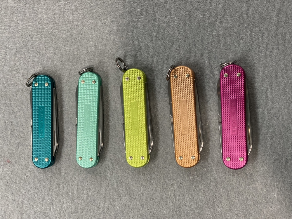 Victorinox Classic SD Alox Swiss Army Knife