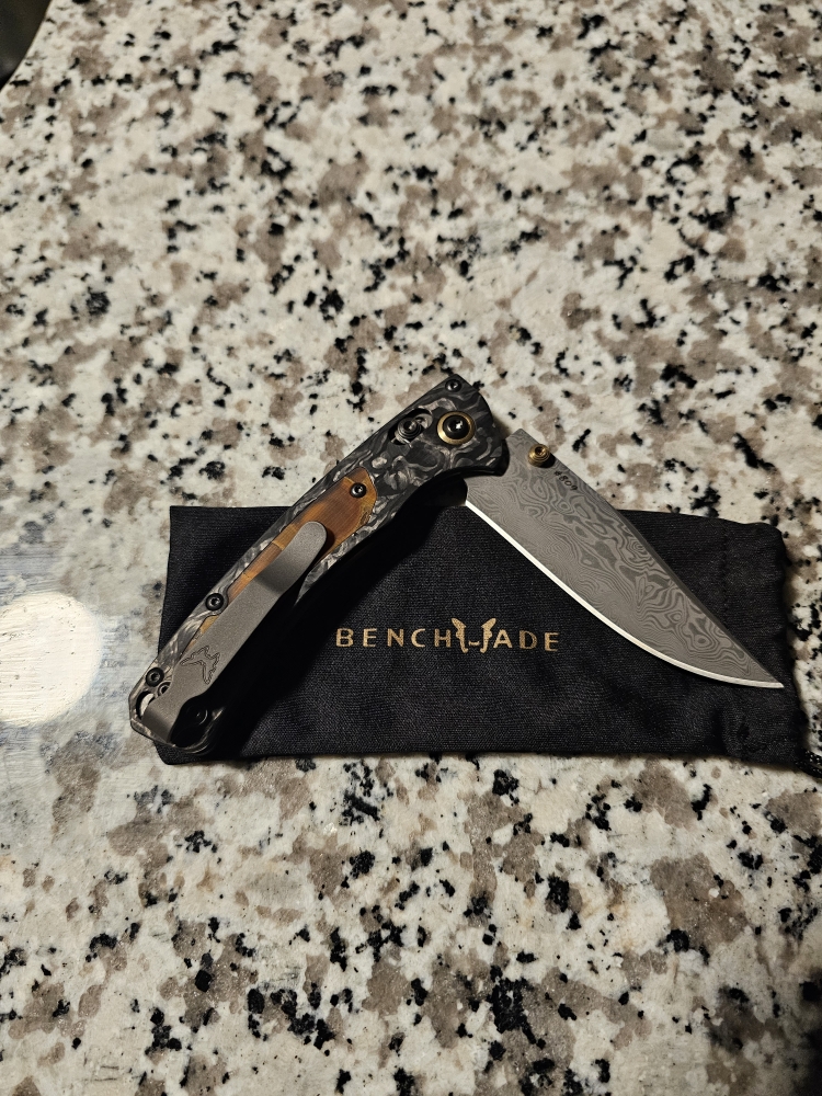 Benchmade 15085-201 Mini Crooked River Gold Class
