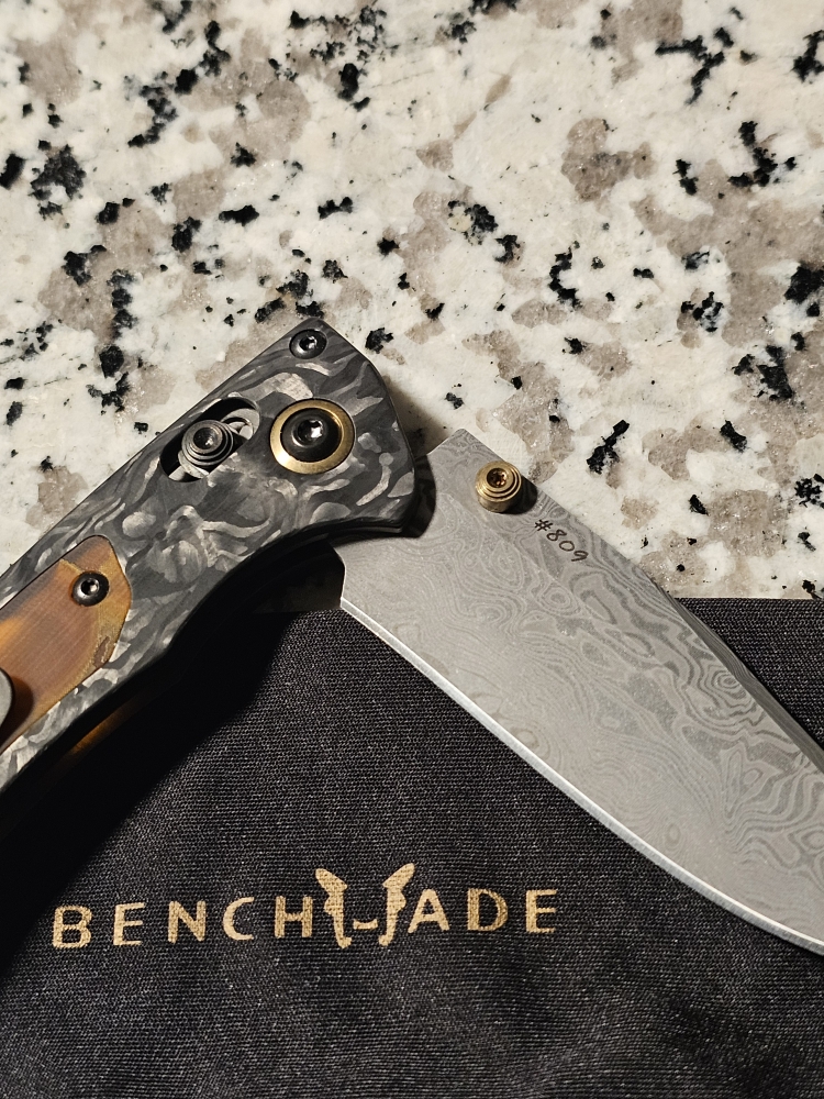 Benchmade 15085-201 Mini Crooked River Gold Class