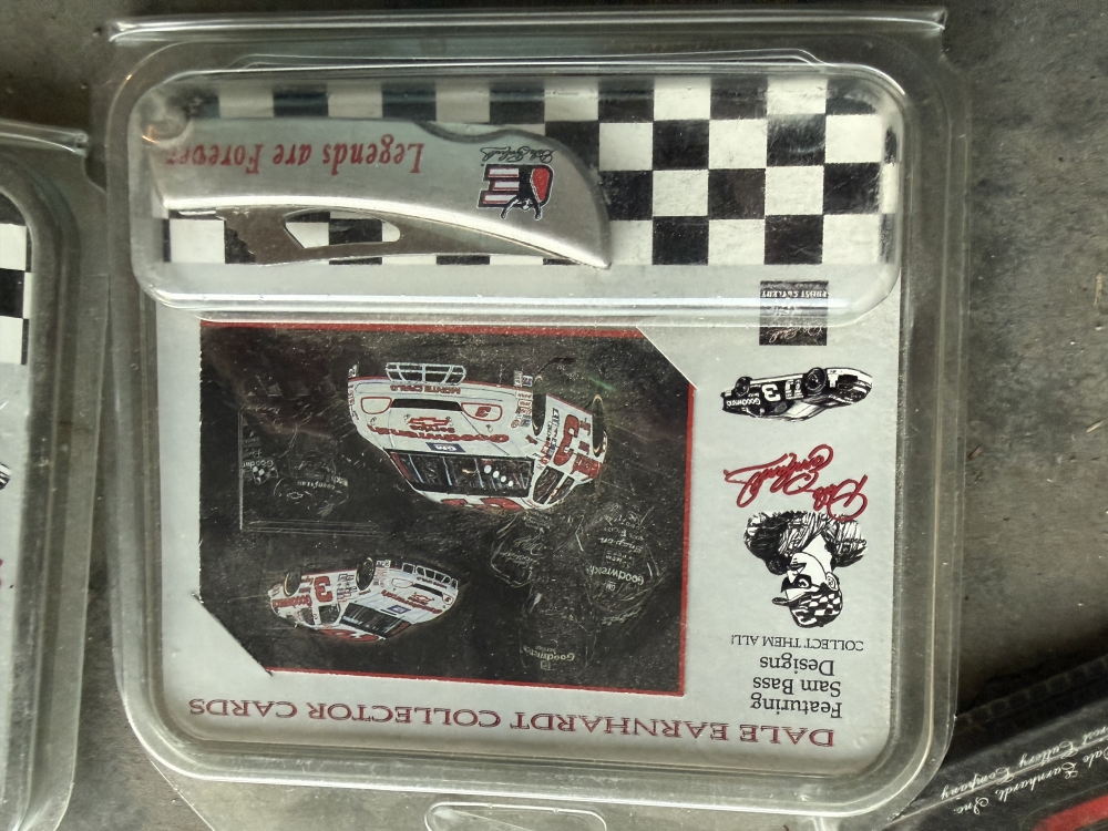 Set of 6 Dale Earnhardt Collectible Knives - NEW IN PACKAGES