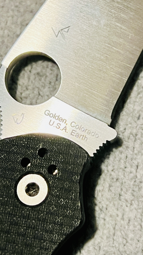 Spyderco military 2 carbon fiber s90v sprint run