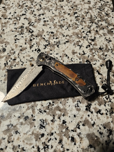 Benchmade 15085-201 Mini Crooked River Gold Class