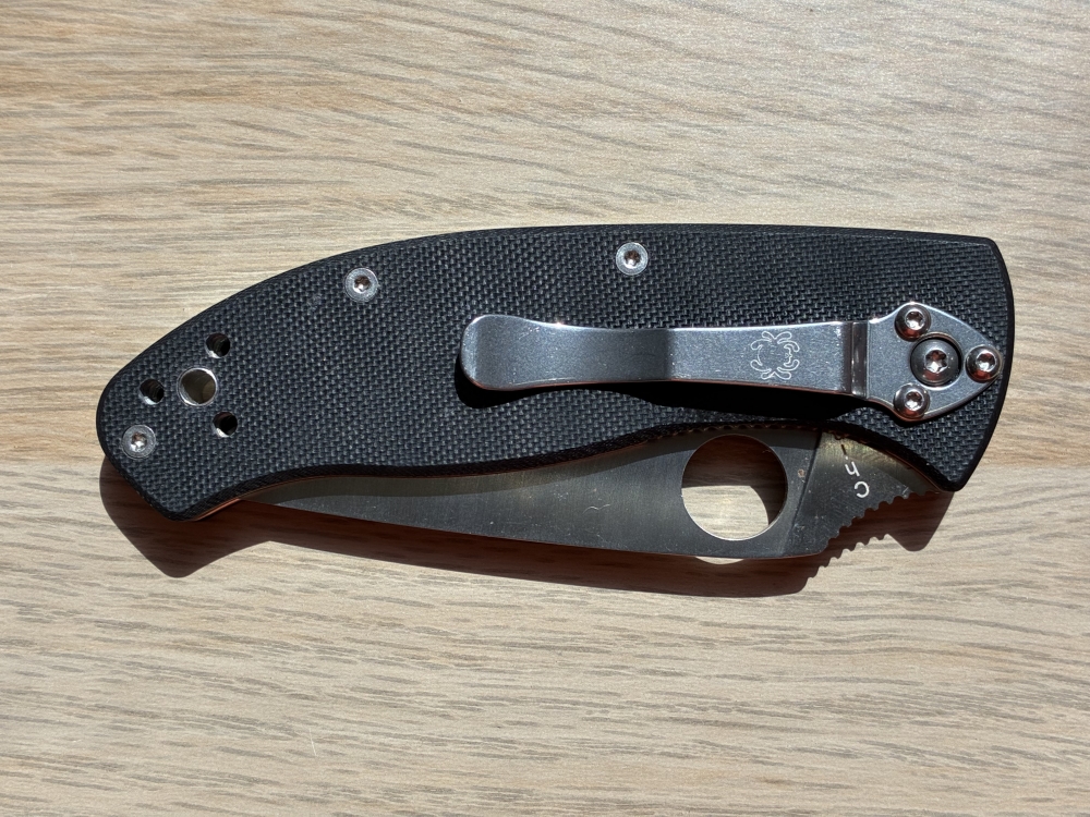 Spyderco Tenacious Folding Knife