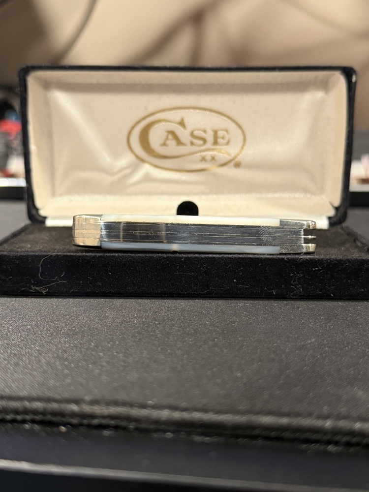 Case XX Peanut Multi-Tool Knife Mother of Pearl 8220 SS Scissors w/ Box USA