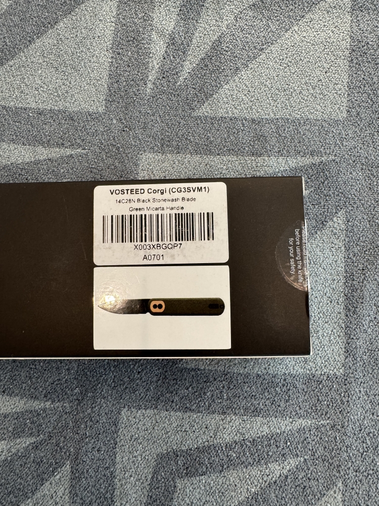 VOSTEED CORGI CG3SVM1 14C28N Black Stonewash Blade Green Micarta handle NIB