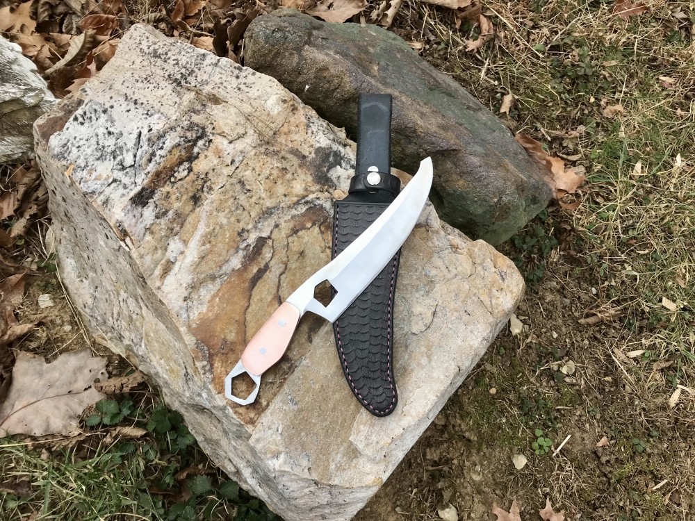 Hand Forged Fantasy Knife 7” Clip Point Blade w/ Copper Handle And Leather Sheath