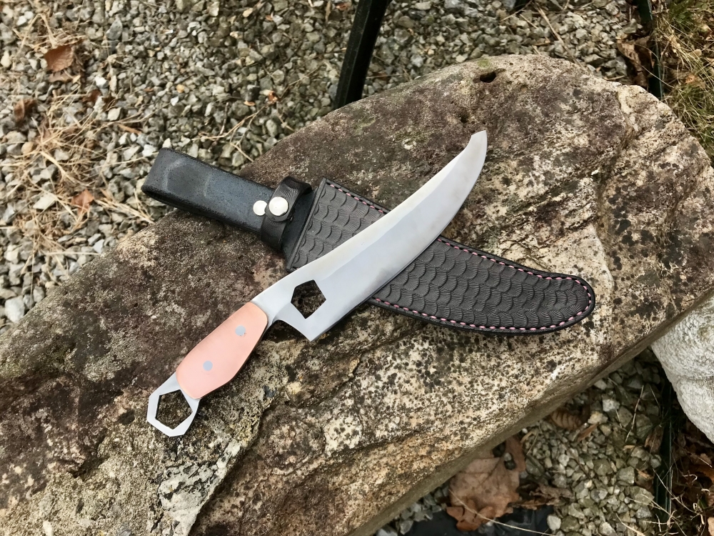 Hand Forged Fantasy Knife 7” Clip Point Blade w/ Copper Handle And Leather Sheath