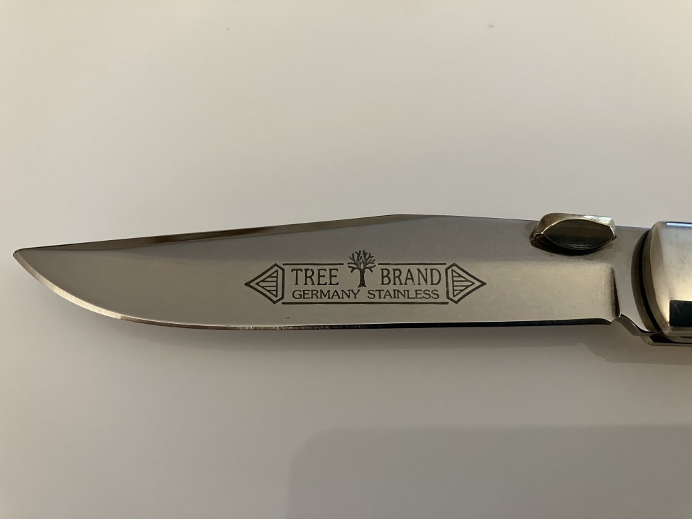 Boker Knives Trapperliner Folding Kinfe with Natural Mother of Pearl Handle - BO4712