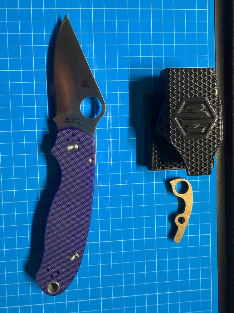 Spyderco Para 3 \"blurple\" S110V