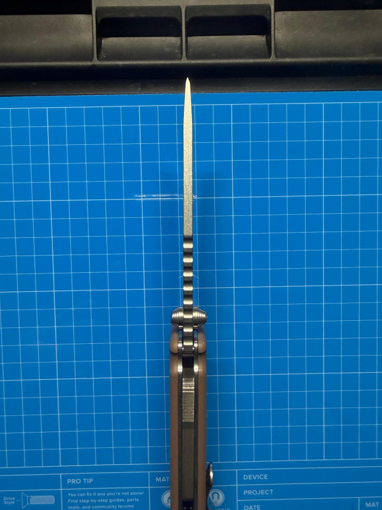 Demko AD20S clip point MagnaCut G10 earth 