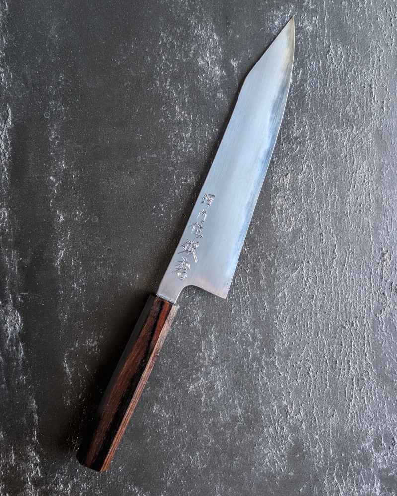 Kawachi 210 ktip gyuto