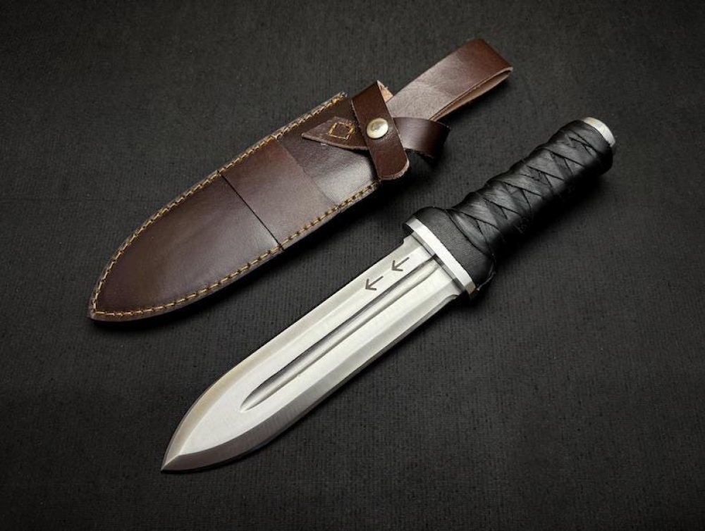 Vinland Saga Handmade Thorfinn knives with Leather Sheath | D2 Steel Anime knives