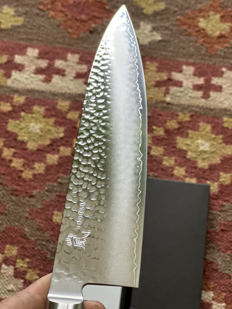 Yaxell Ketu Japanese Damascus Chefs Knife 240mm / 9.5″ SG2 Beech Pakkawood BNIB