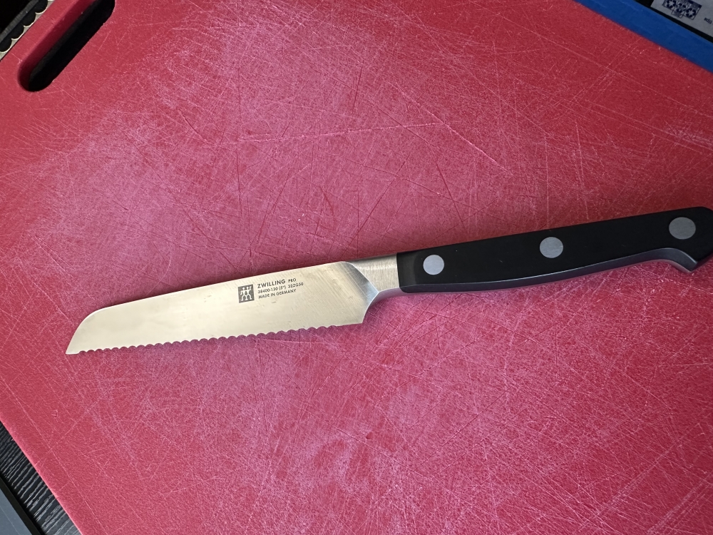 ZWILLING PRO 5-inch Utility Knife, Serrated Edge