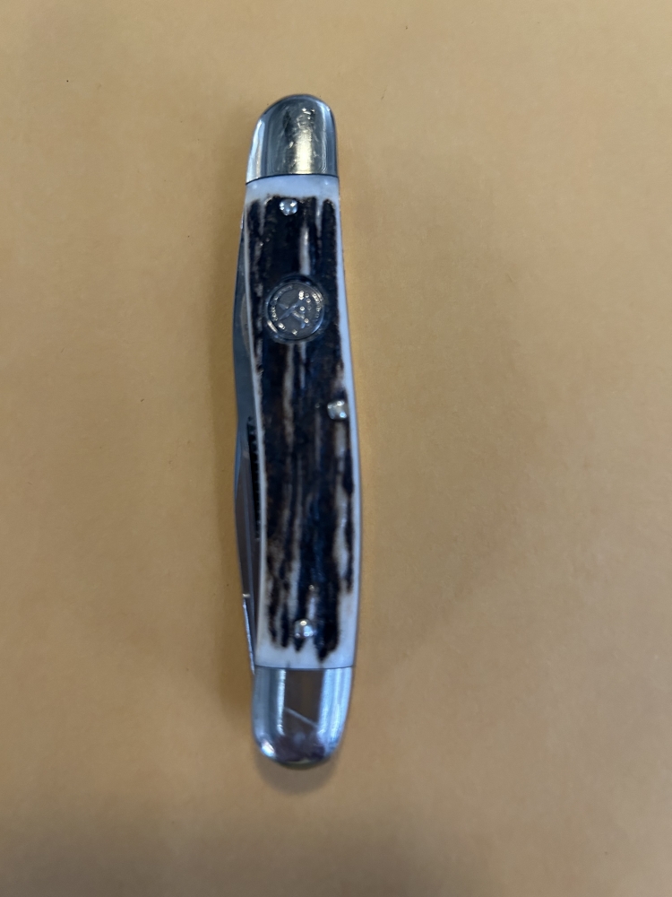 C Schlieper Eye Brand 1995 Muskrat Club Knife