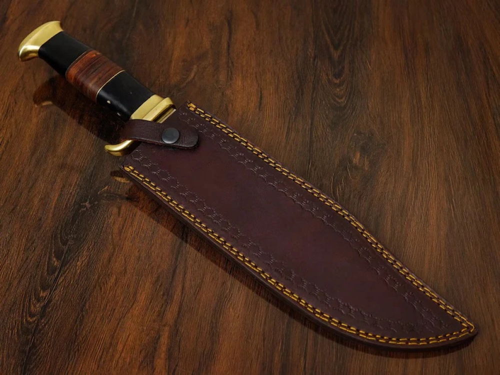 Premium Classic Bowie Knife – Clip Point | Brass Guard | Leather Sheath
